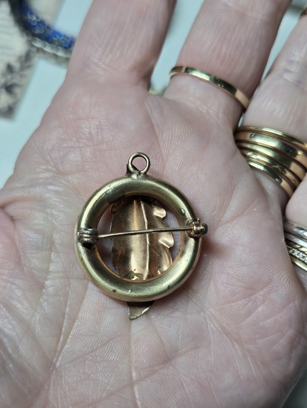 Vintage Gold Filled Leaf Pendant Necklace Charm - Picture 3 of 9